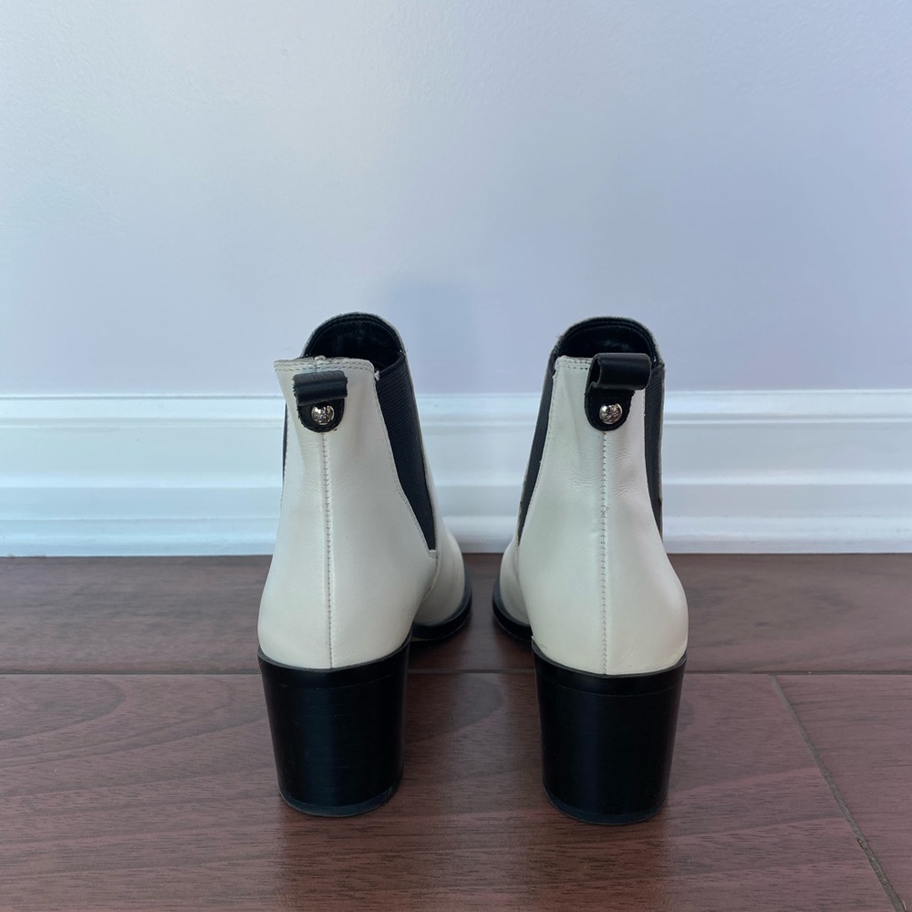 Sam Edelman Round Toe Booties - image 3